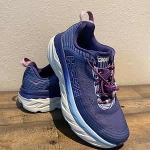 *SOLD* Hoka Bondi 6 Women’s Running Shows Sz5